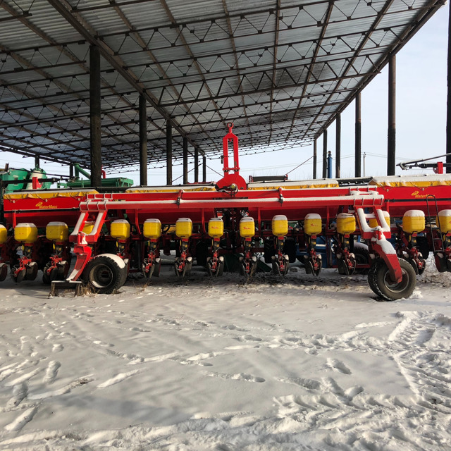 Сеялка MaterMacc 3XL 816 16х70 с системой внесения удобр