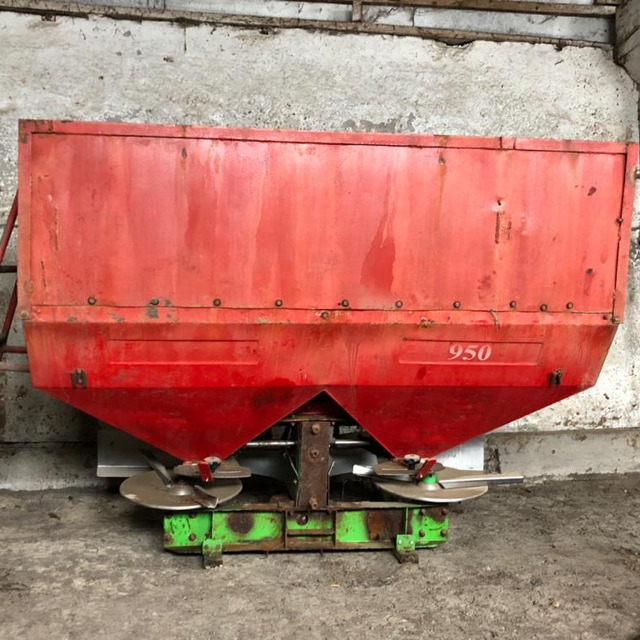 Разбрасыватель MX 950H