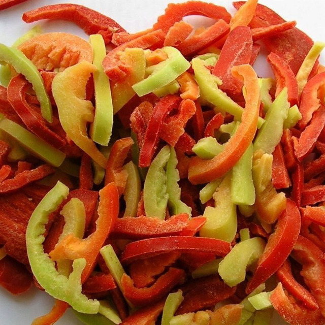 ПЕРЕЦ МЕЛАНЖ, СОЛОМКА